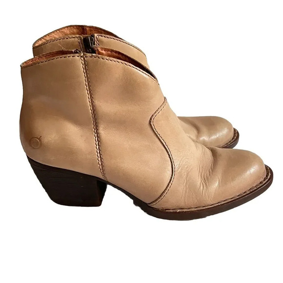 Børn Shoes - Born Shoes Boots Womens 7.5M Michel Ankle Booties Nude Leather Side Zip Western